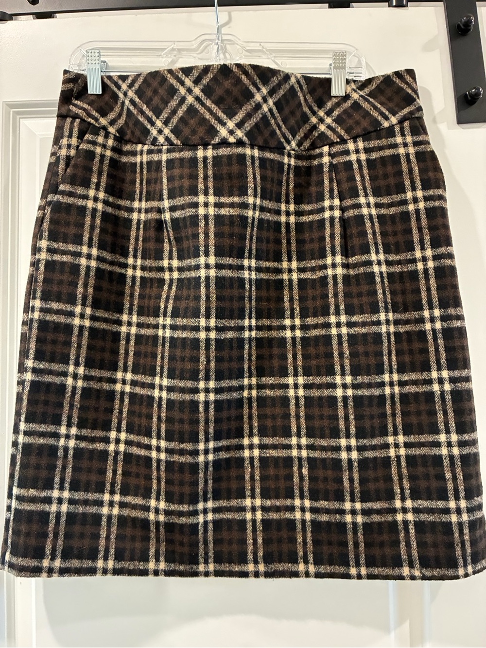 Quiet Luxury Old Money Large Skirt Plaid Pencil Skirt in Brown and Cream NWT
